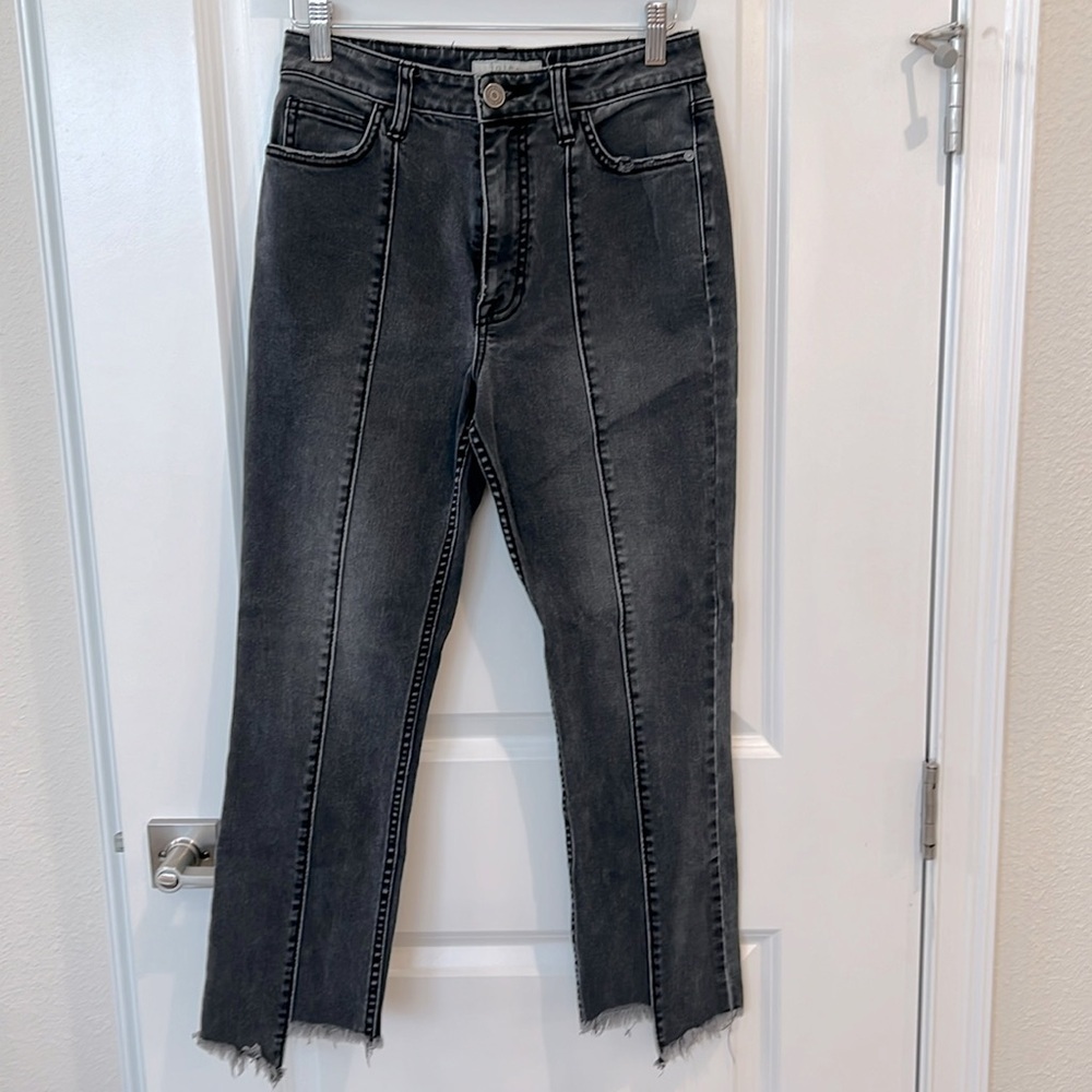 nwot JOIE Revolve Ankle Cropped Distressed Denim Jeans